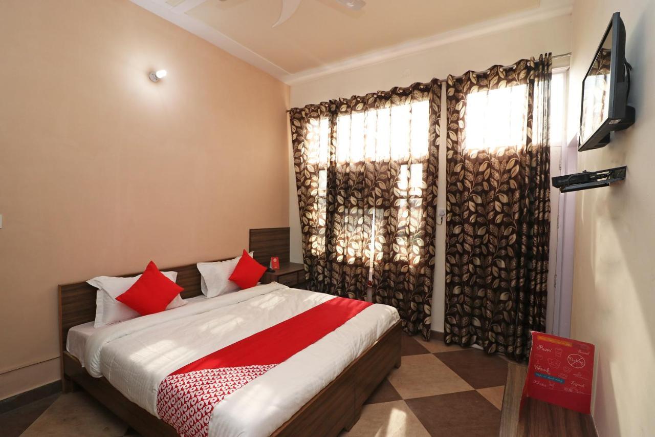 Rājpura Oyo Flagship Mann Bed And Breakfast מראה חיצוני תמונה